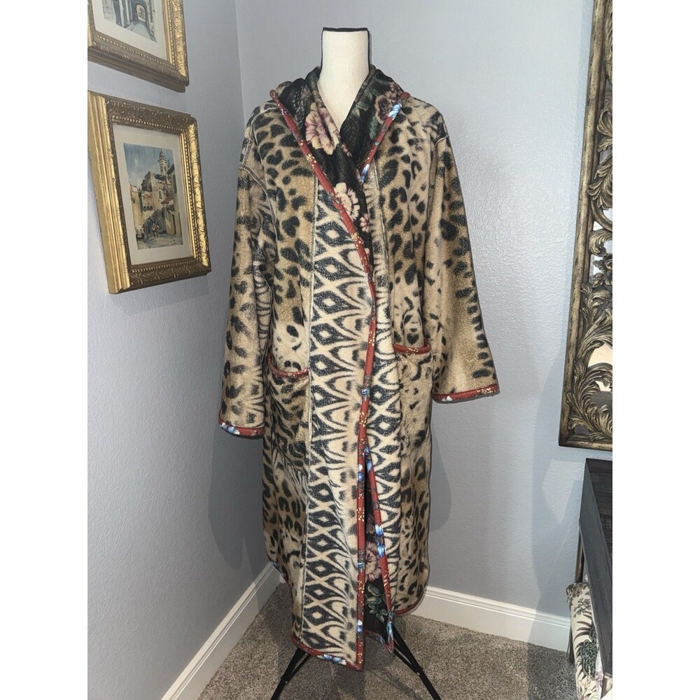 Johnny Was Aditi Robe Reversible Leopard L/XL Cozy Plush Boho Floral Girls Trip - Picture 8 of 16